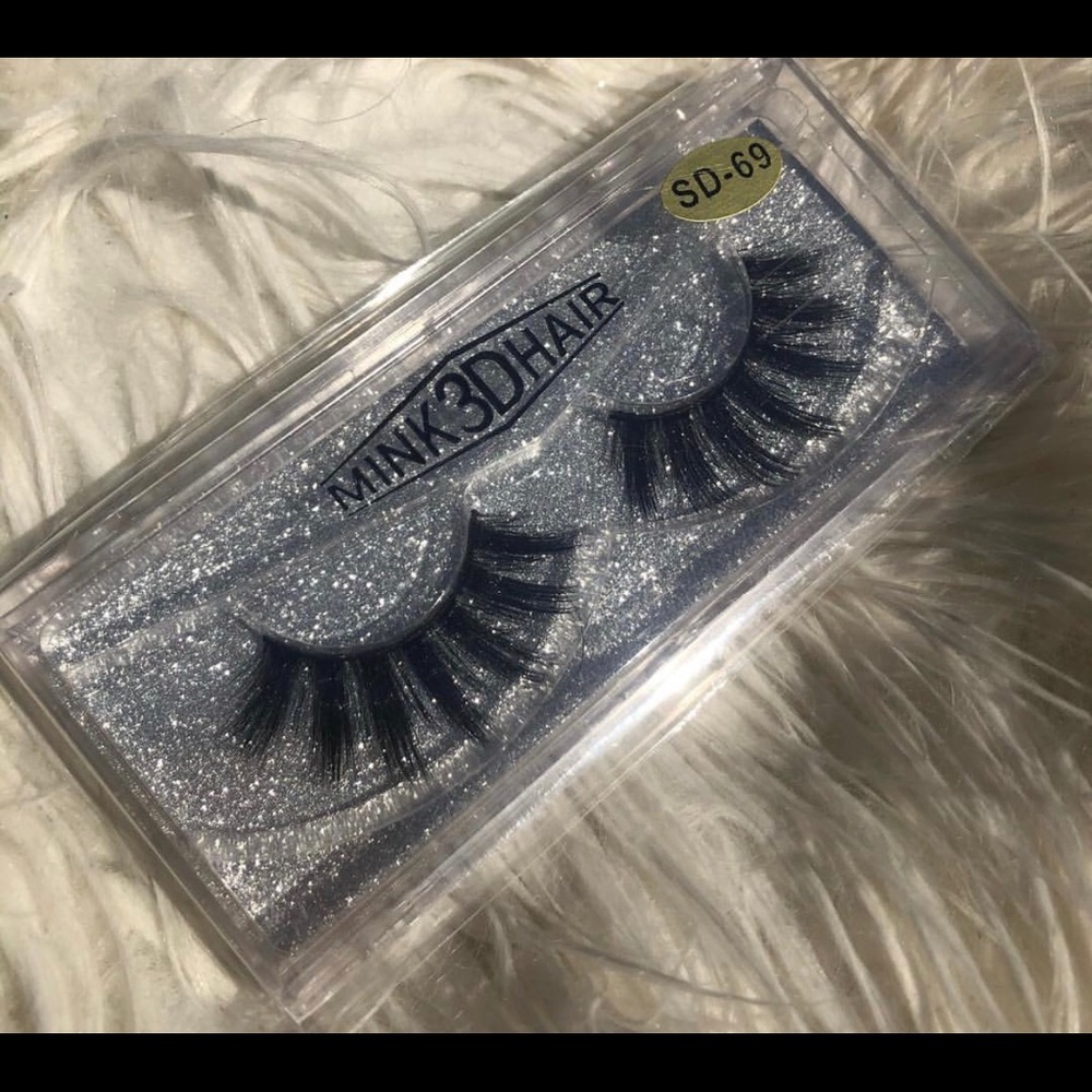 Eyelashes